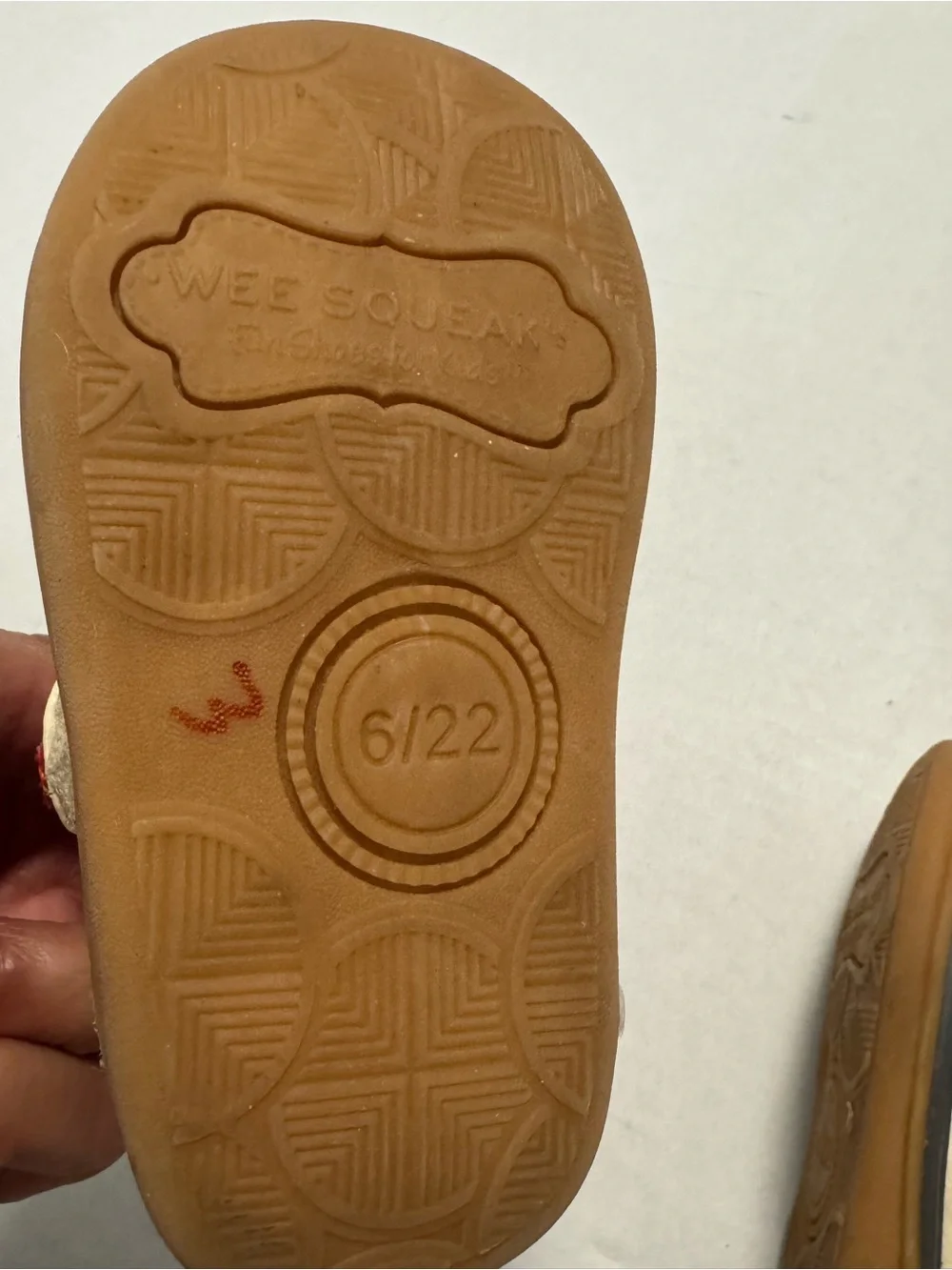 Wee Squeak Kids Grey and Cream Monkey Face Velcro Shoes 6/22